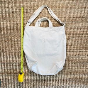 SOLD- BAGGU Duck Bag with adjustable strap